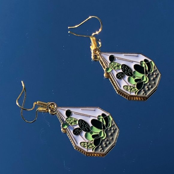 botanical terrarium cactus/plant earrings - Picture 1 of 4